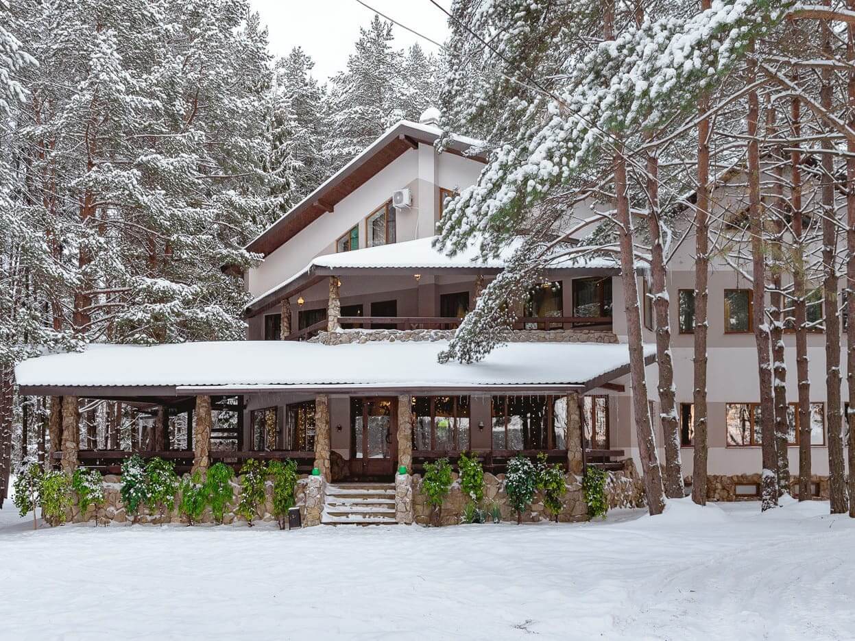 Ресторан в отеле Тирс